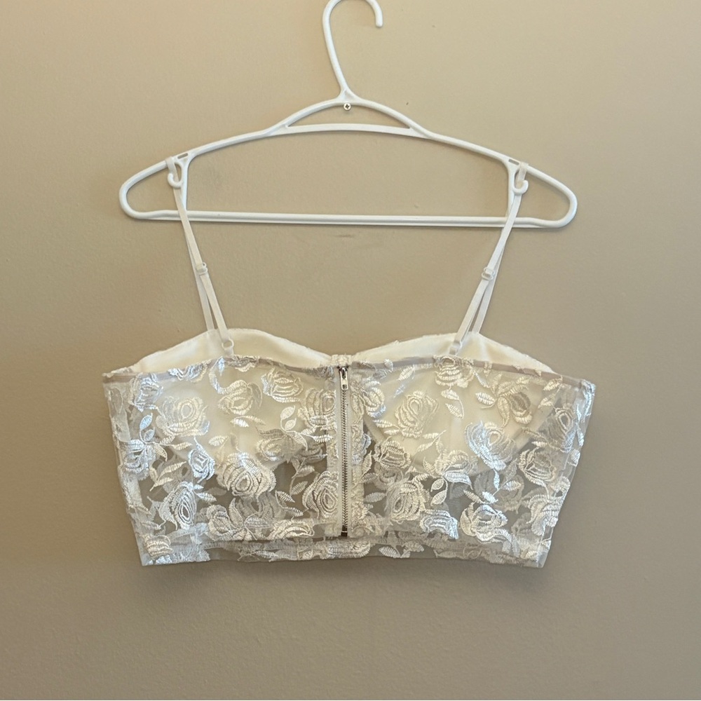 Sheer White Floral Lace Bustier with Zip Back – Size Large 20" PTP EUC - Picture 6 of 13